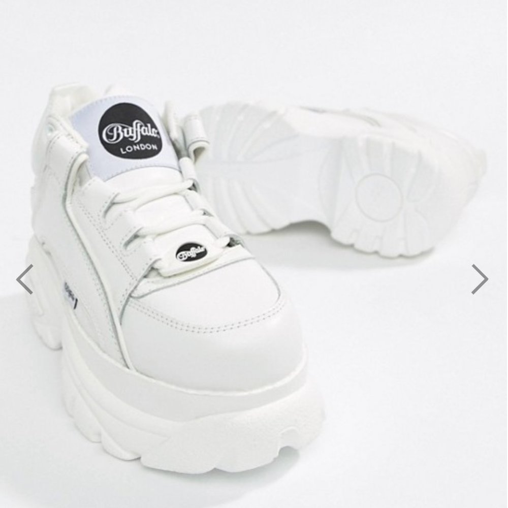 Buffalo London  platform chunky sneakers